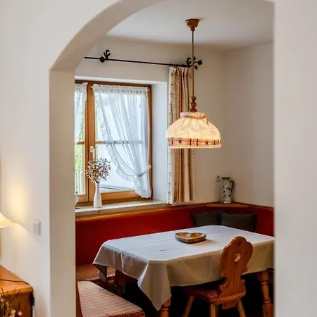 Haus Lara - 1 *